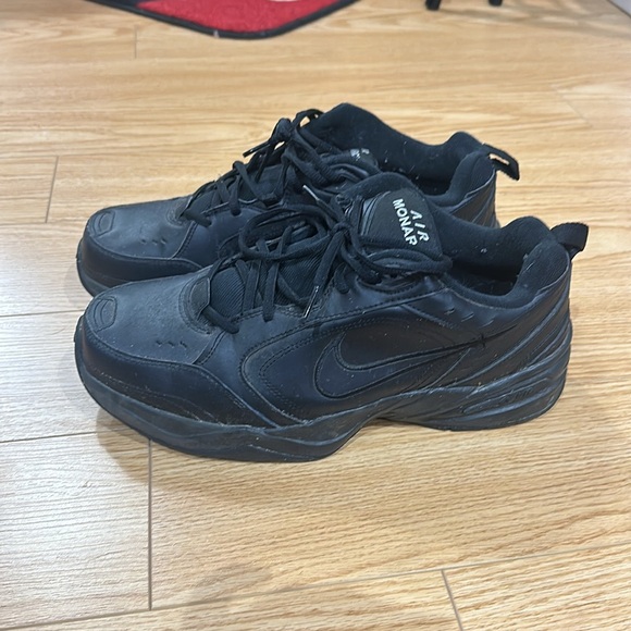 Air Monarch Nike shoes 11.5 - Picture 4 of 11
